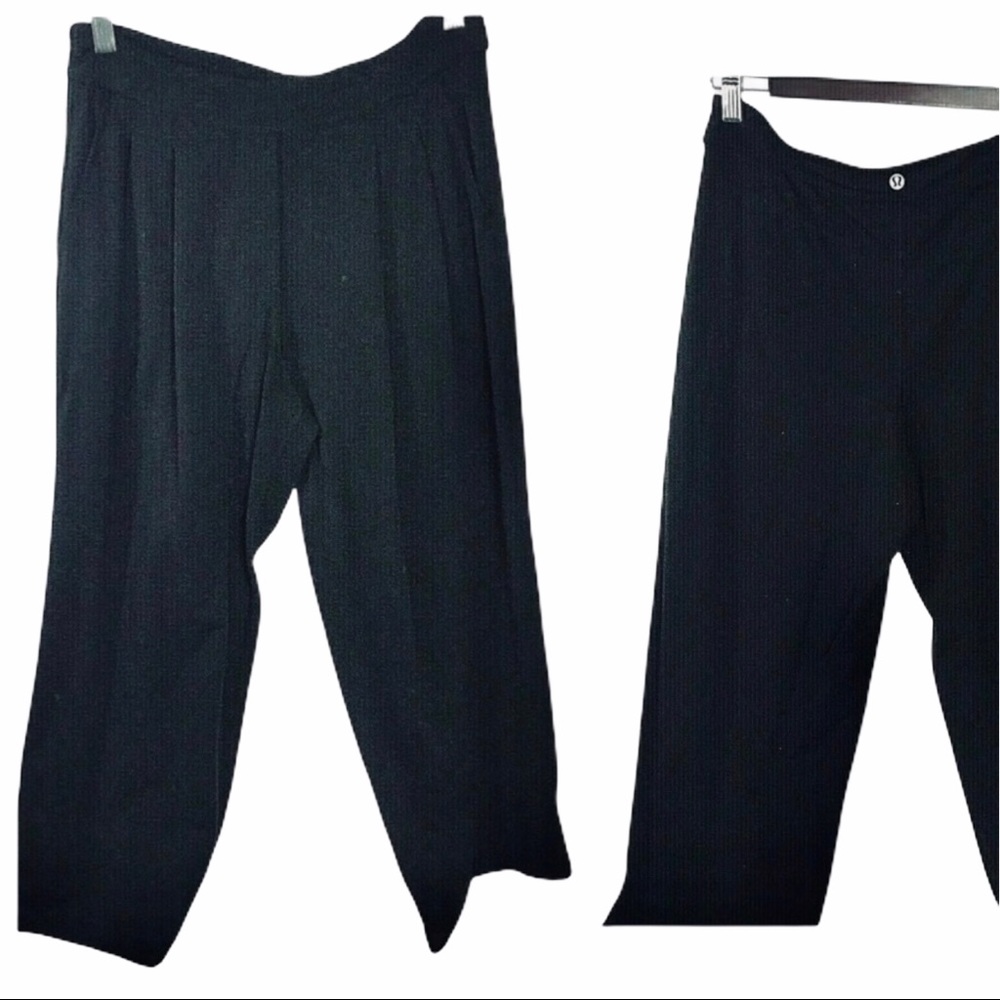 Lululemon Crop Stretch Pants Pleats Semi Fitted
